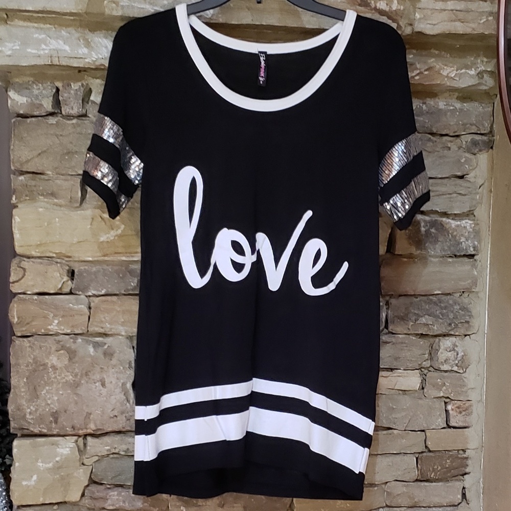 Cute Bling Electric Pink Love Tee - Sz. Small